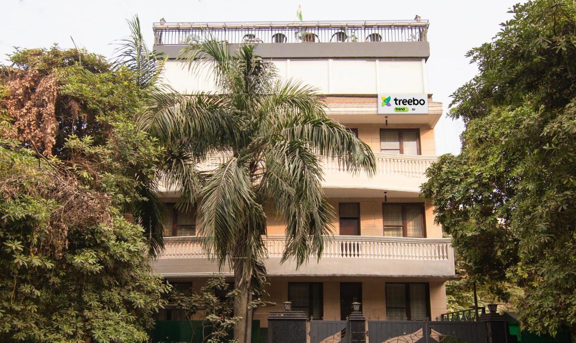 Super Townhouse Sushant Lok Phase 1 Formerly Hotel Neven Gurgaon Exterior photo